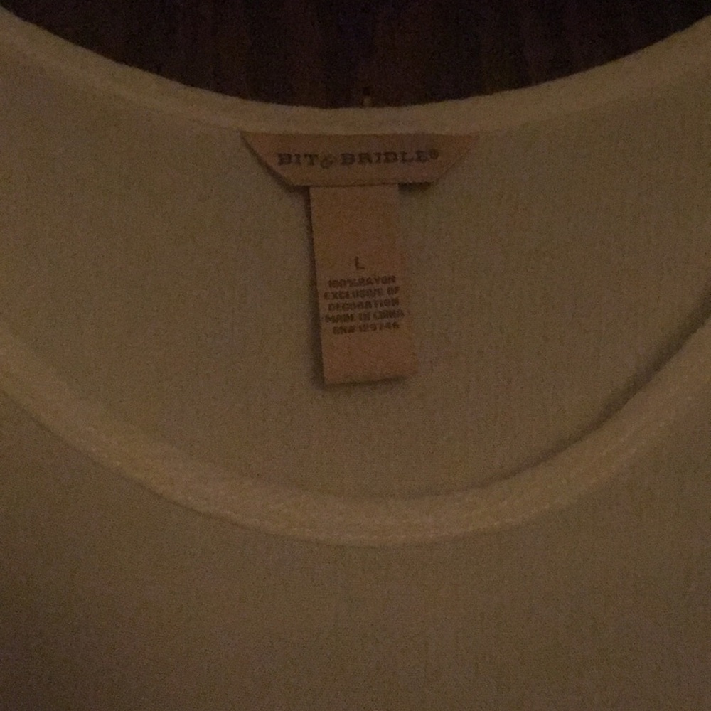White Tank - Picture 3 of 4